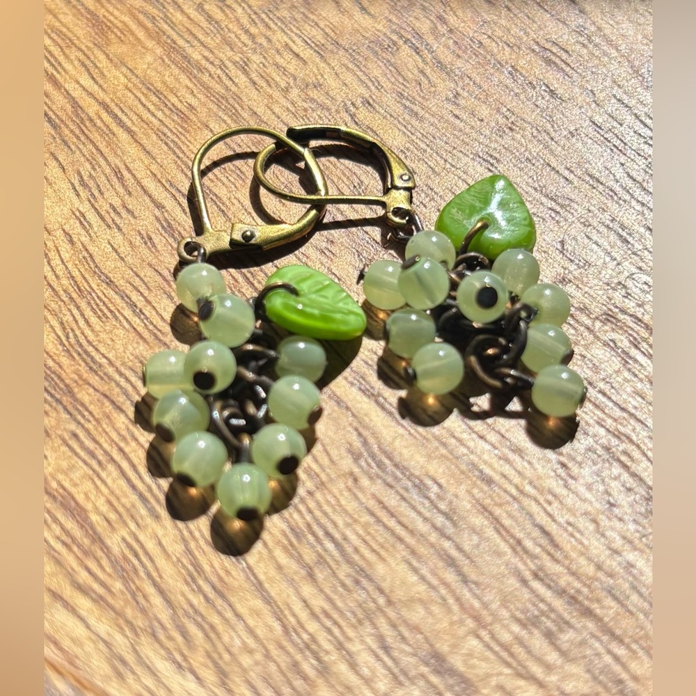 Dainty Green grapes Beaded Earrings